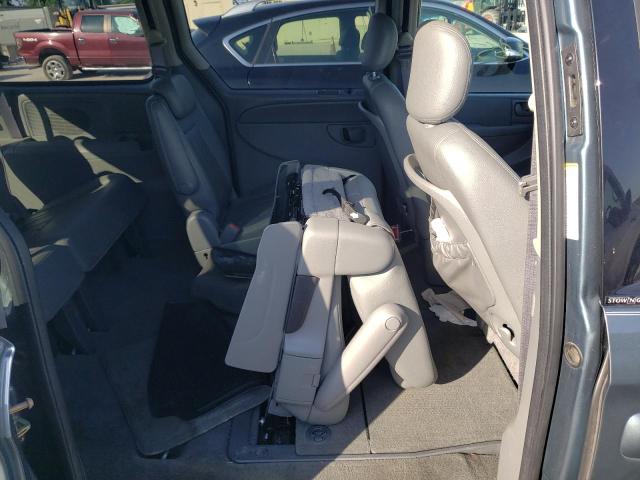 Photo 6 from auction – 2005 CHRYSLER TOWN & COU with VIN 2C4GP54L55R600554