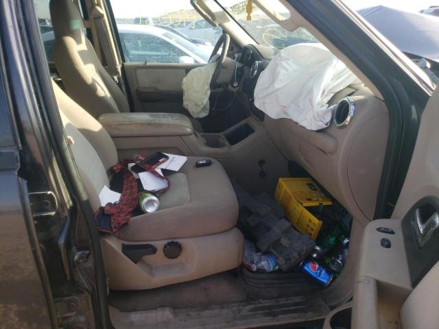 Photo 5 from auction – 2005 FORD EXPEDITION with VIN 1FMPU16575LA52500