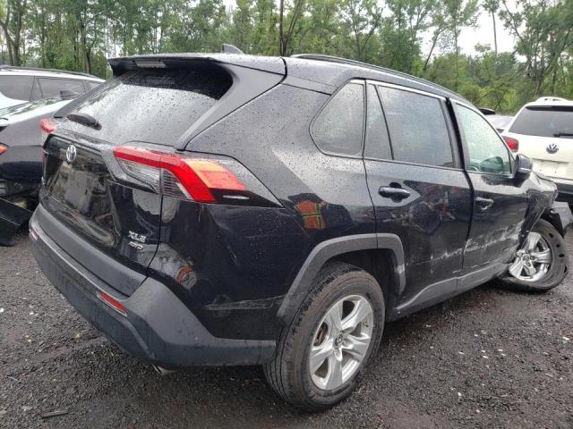 Photo 4 from auction – 2019 TOYOTA RAV4 XLE with VIN 2T3P1RFVXKC004382