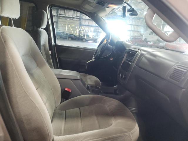 Photo 5 from auction – 2005 FORD EXPLORER X with VIN 1FMZU73K75UB08175