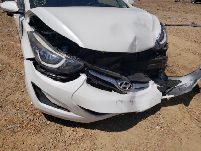 Photo 9 from auction – 2016 HYUNDAI ELANTRA SE with VIN 5NPDH4AE4GH680977