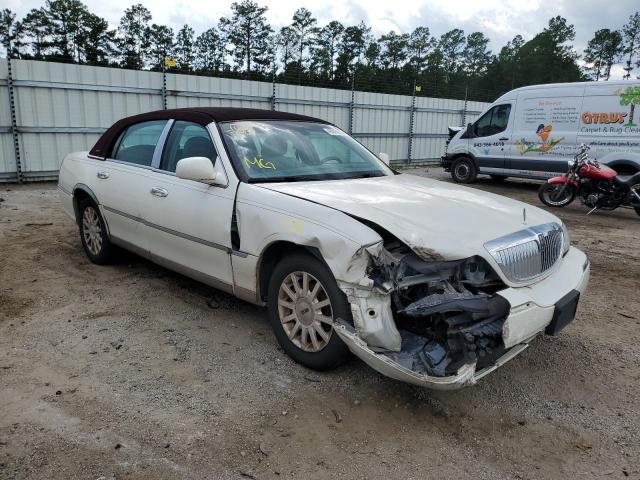 LINCOLN TOWN CAR S 2006 with VIN 1LNHM81W86Y644635 - Photo from auction