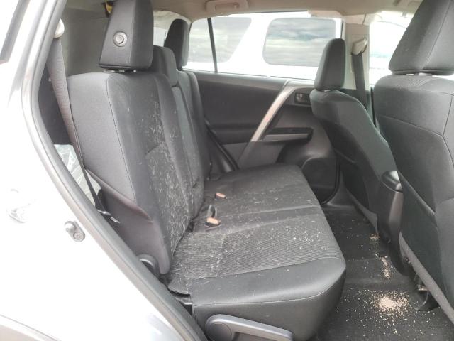 Photo 6 from auction – 2017 TOYOTA RAV4 LE with VIN 2T3BFREV6HW660714