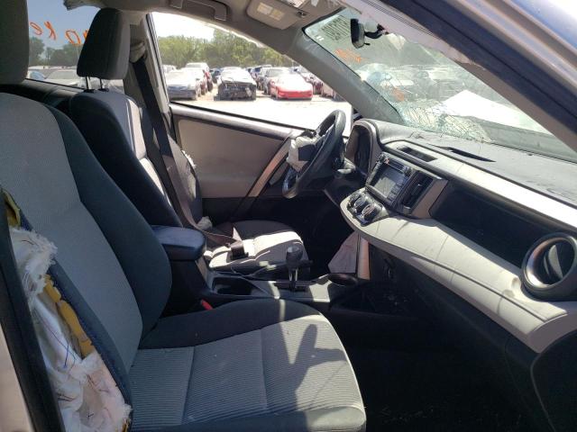 Photo 5 from auction – 2015 TOYOTA RAV4 LE with VIN JTMZFREV4FJ055679