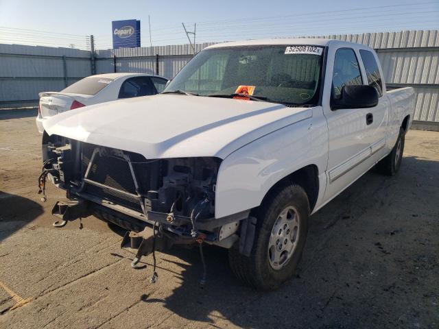 Photo 2 from auction – 2004 CHEVROLET SILVERADO with VIN 1GCEC19VX4E381320