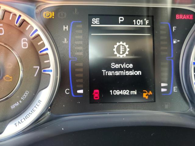 Photo 8 from auction – 2015 CHRYSLER 200 LIMITE with VIN 1C3CCCAB3FN573514