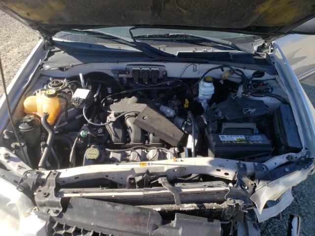 Photo 7 from auction – 2005 FORD ESCAPE LTD with VIN 1FMCU94125KB15716