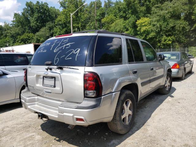 Photo 4 from auction – 2005 CHEVROLET TRAILBLAZE with VIN 1GNDT13S952108647
