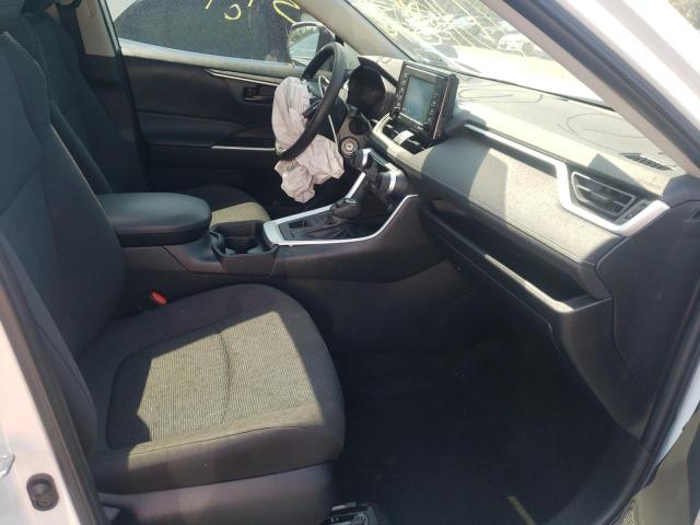 Photo 5 from auction – 2021 TOYOTA RAV4 LE with VIN 2T3G1RFV8MW243818