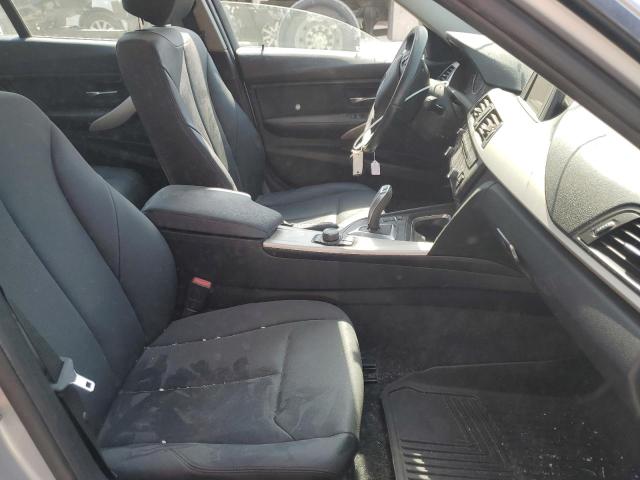 Photo 5 from auction – 2015 BMW 320 I with VIN WBA3B1G51FNT64614