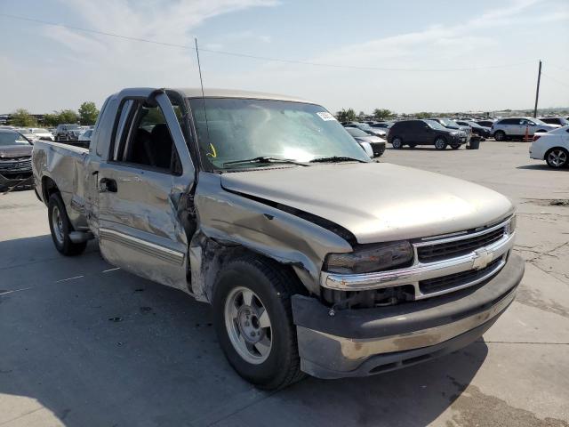 CHEVROLET SILVERADO 2000 with VIN 2GCEC19V4Y1196560 - Photo from auction