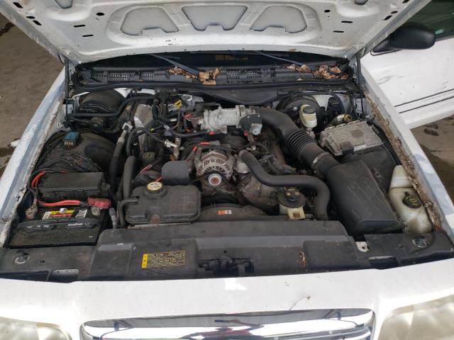 Photo 7 from auction – 2007 FORD CROWN VICT with VIN 2FAFP71W77X140419
