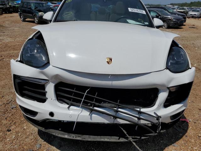 Photo 9 from auction – 2016 PORSCHE CAYENNE with VIN WP1AA2A28GLA06388