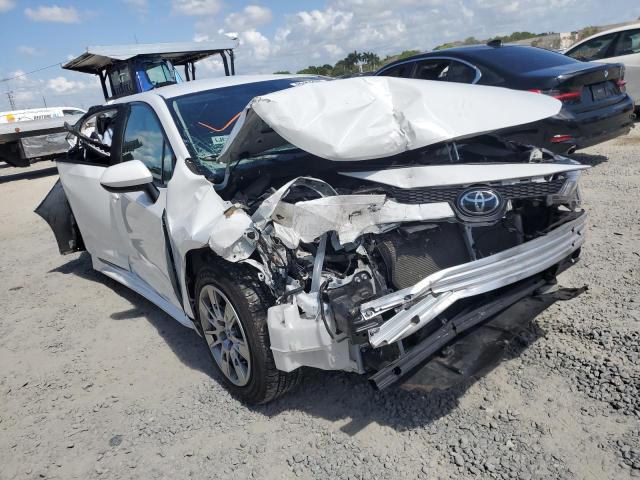 TOYOTA COROLLA LE 2020 with VIN 5YFEPRAE4LP087363 - Photo from auction