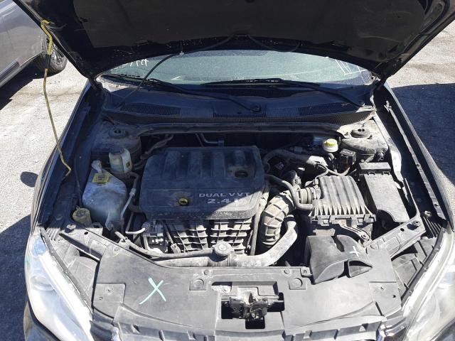 Photo 7 from auction – 2013 CHRYSLER 200 TOURIN with VIN 1C3CCBBBXDN505622