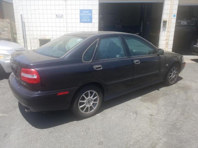 Photo 4 from auction – 2004 VOLVO S40 1.9T with VIN YV1VS27584F036920