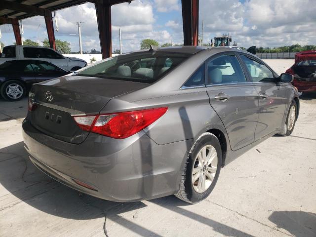 Photo 4 from auction – 2013 HYUNDAI SONATA GLS with VIN 5NPEB4AC5DH680616