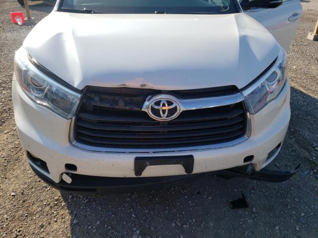 Photo 7 from auction – 2015 TOYOTA HIGHLANDER with VIN 5TDJKRFH4FS099010