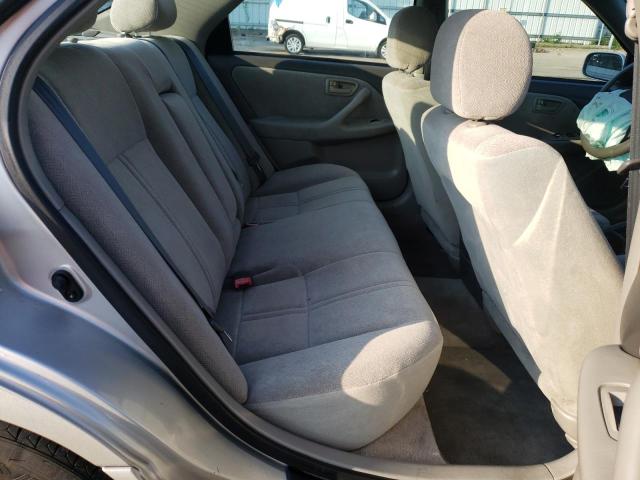 Photo 6 from auction – 2001 TOYOTA CAMRY with VIN 4T1BG22K01U804447