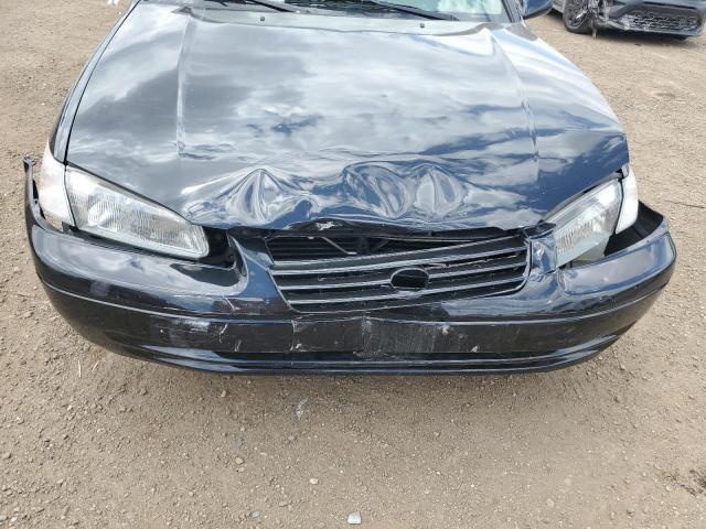 Photo 9 from auction – 1999 TOYOTA CAMRY LE with VIN JT2BF28K8X0204413
