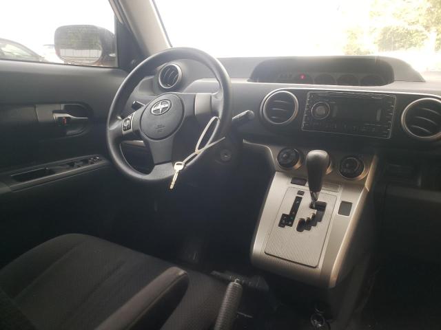 Photo 9 from auction – 2008 SCION XB with VIN JTLKE50E781036197