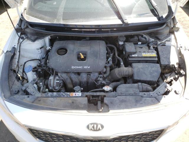 Photo 7 from auction – 2017 KIA FORTE LX with VIN 3KPFK4A79HE043312