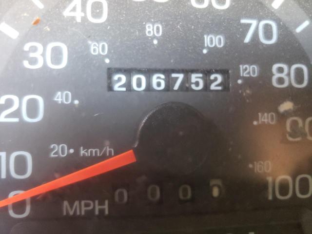 Photo 8 from auction – 2001 FORD ECONOLINE with VIN 1FDRE14W41HA32011
