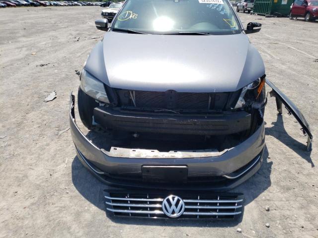 Photo 9 from auction – 2014 VOLKSWAGEN PASSAT SE with VIN 1VWBN7A38EC098015
