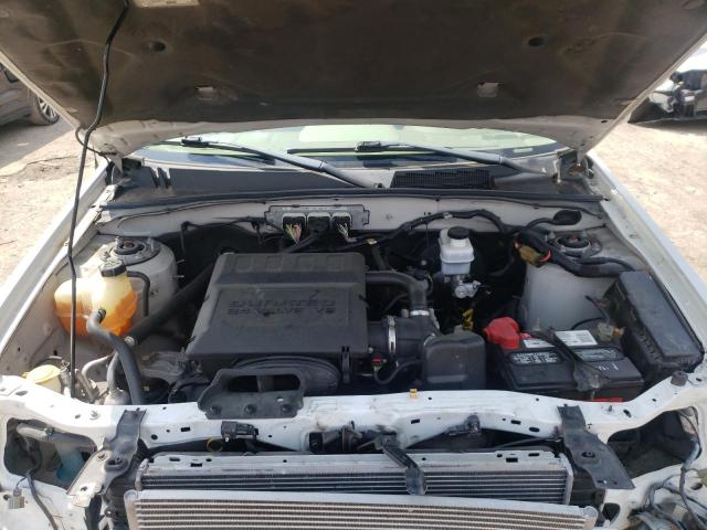 Photo 7 from auction – 2009 FORD ESCAPE LIM with VIN 1FMCU94G69KC03646