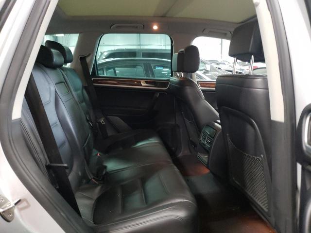 Photo 6 from auction – 2011 VOLKSWAGEN TOUAREG V6 with VIN WVGFF9BP5BD005368