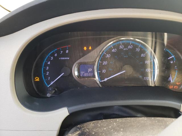 Photo 8 from auction – 2011 TOYOTA SIENNA XLE with VIN 5TDYK3DC2BS134866