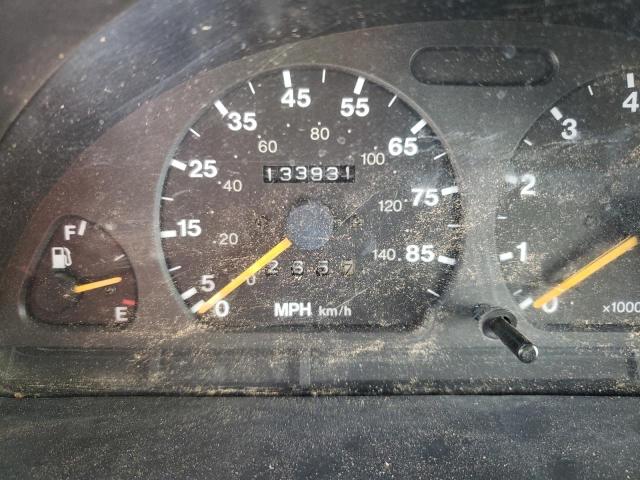 Photo 8 from auction – 1998 CHEVROLET TRACKER with VIN 2CNBE1861W6901690