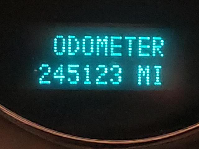 Photo 8 from auction – 2013 CHEVROLET AVALANCHE with VIN 3GNTKGE76DG216109