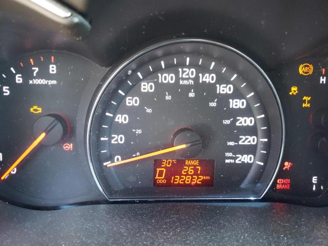 Photo 8 from auction – 2015 KIA SORENTO LX with VIN 5XYKTDA77FG615537