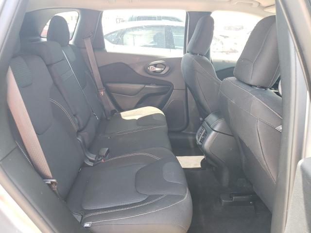 Photo 6 from auction – 2016 JEEP CHEROKEE L with VIN 1C4PJLCB1GW189839