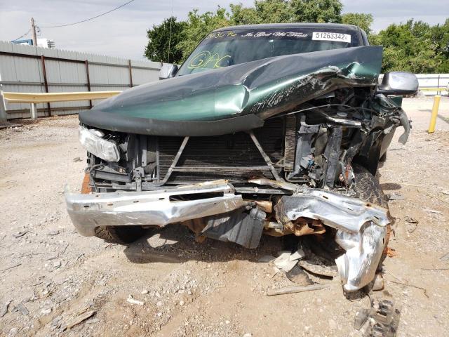 Photo 9 from auction – 2001 CHEVROLET silverado with VIN 2GCEC19V711363676