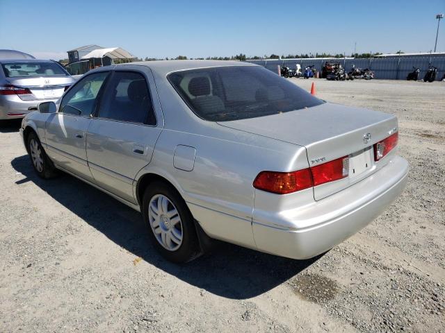 Photo 3 from auction – 2000 TOYOTA CAMRY with VIN JT2BG22K6Y0529150