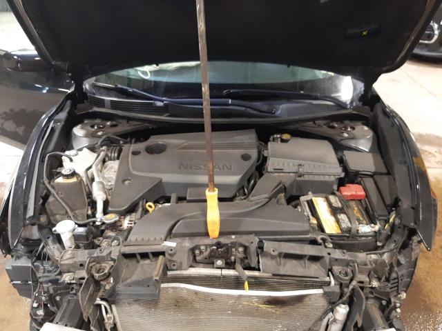 Photo 7 from auction – 2017 NISSAN ALTIMA 2.5 with VIN 1N4AL3AP3HC272874