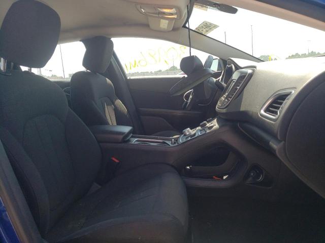 Photo 5 from auction – 2016 CHRYSLER 200 LIMITE with VIN 1C3CCCAB3GN104330