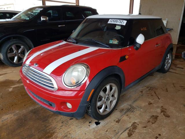 Photo 2 from auction – 2010 MINI COOPER with VIN WMWMF3C54ATZ22051
