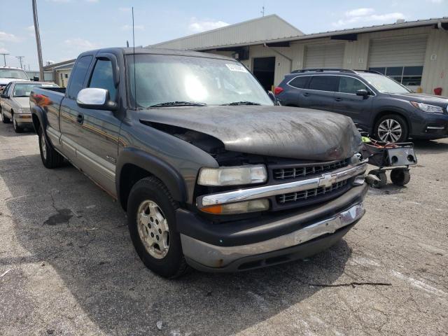 CHEVROLET SILVERADO 2000 with VIN 1GCEC19T3YE357266 - Photo from auction