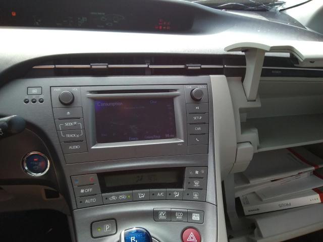Photo 9 from auction – 2014 TOYOTA PRIUS with VIN JTDKN3DUXE0381386