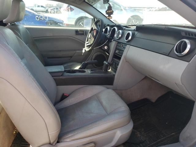 Photo 5 from auction – 2005 FORD MUSTANG with VIN 1ZVFT80N755159133