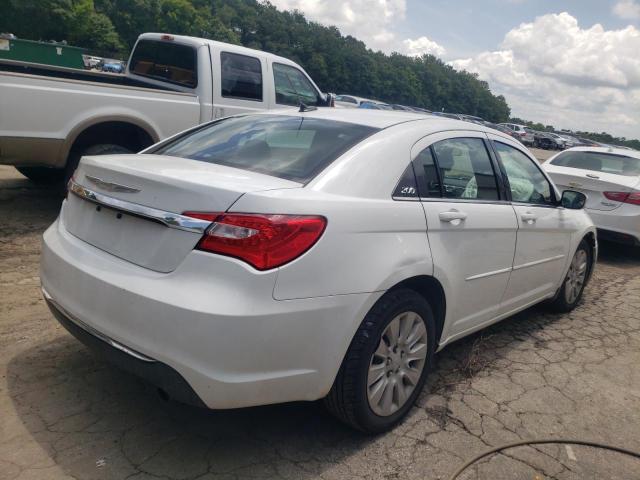 Photo 4 from auction – 2012 CHRYSLER 200 LX with VIN 1C3CCBABXCN222346