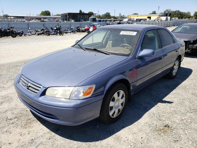 Photo 2 from auction – 2000 TOYOTA CAMRY LE with VIN 4T1BF22K8YU099247