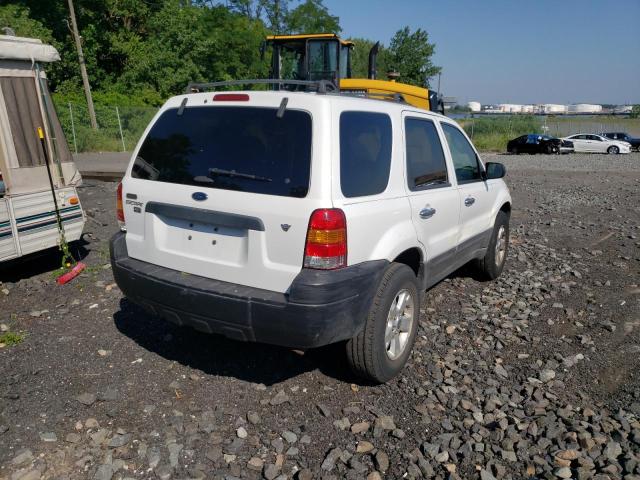 Photo 4 from auction – 2005 FORD ESCAPE XLT with VIN 1FMYU93125KB61313