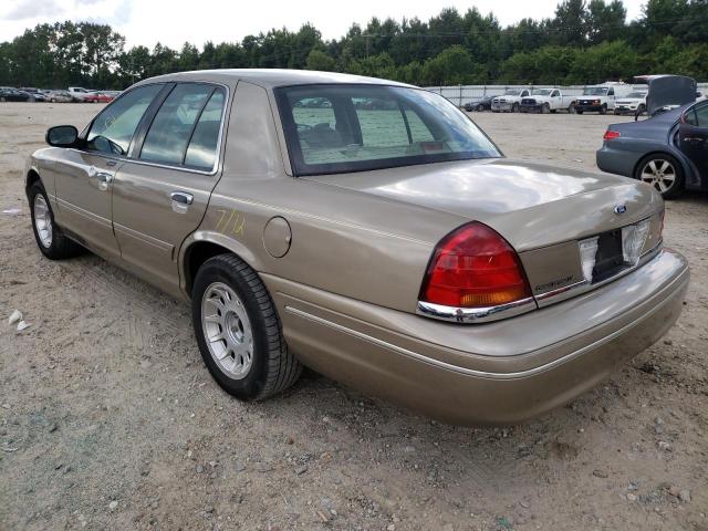 Photo 3 from auction – 2000 FORD CROWN VICT with VIN 2FAFP74W2YX216528