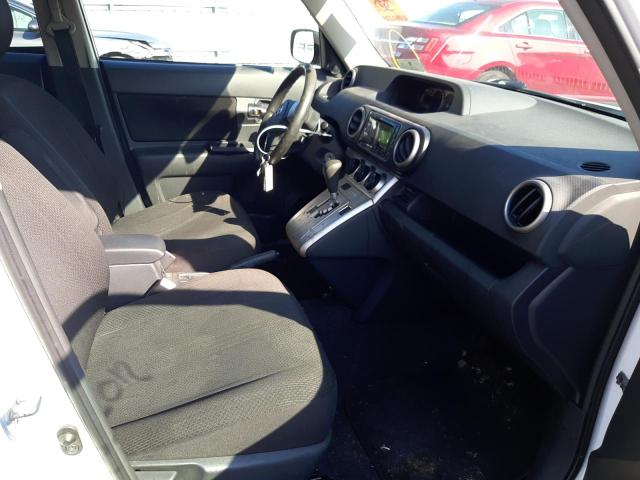 Photo 5 from auction – 2008 SCION XB with VIN JTLKE50E481027604