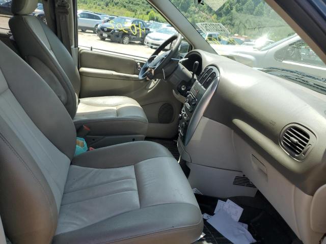 Photo 5 from auction – 2005 CHRYSLER TOWN & COU with VIN 1C4GP45R25B282503