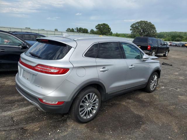 Photo 4 from auction – 2017 LINCOLN MKC RESERV with VIN 5LMCJ3D99HUL32942